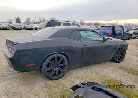 2015 Dodge Challenger Sxt z USA, uszkodzony, nr VIN 2C3CDZAG7FH860990